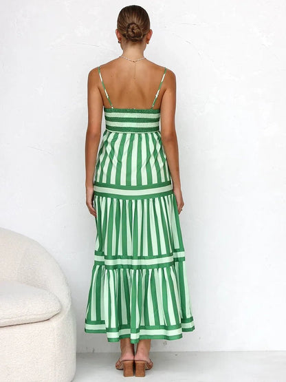 Robe Longue Rayée Élégante