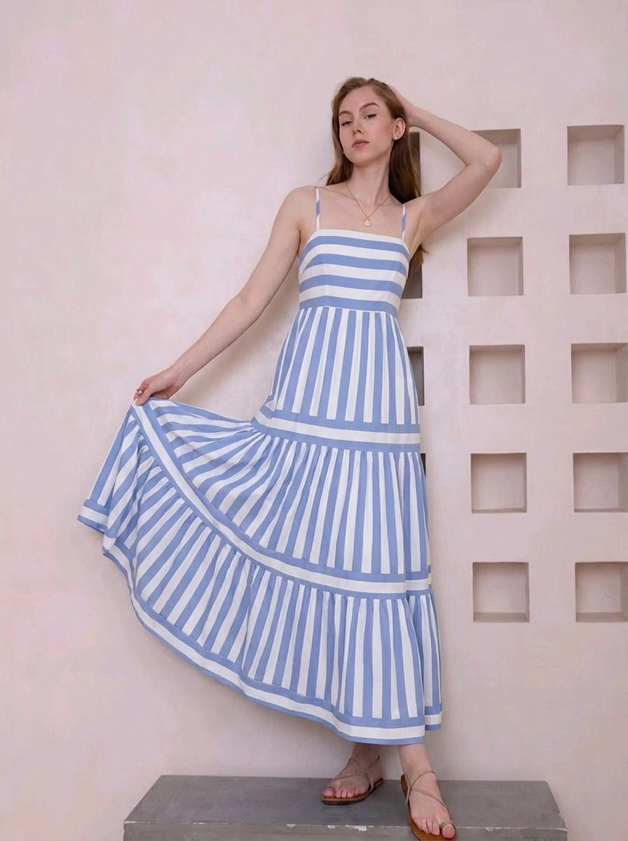 Robe Longue Rayée Élégante